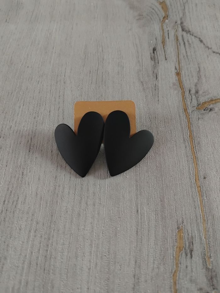 Boucles d'oreilles neuves