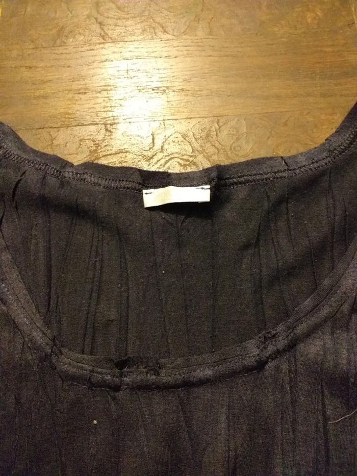 Tshirt 40 42 - photo numéro 2