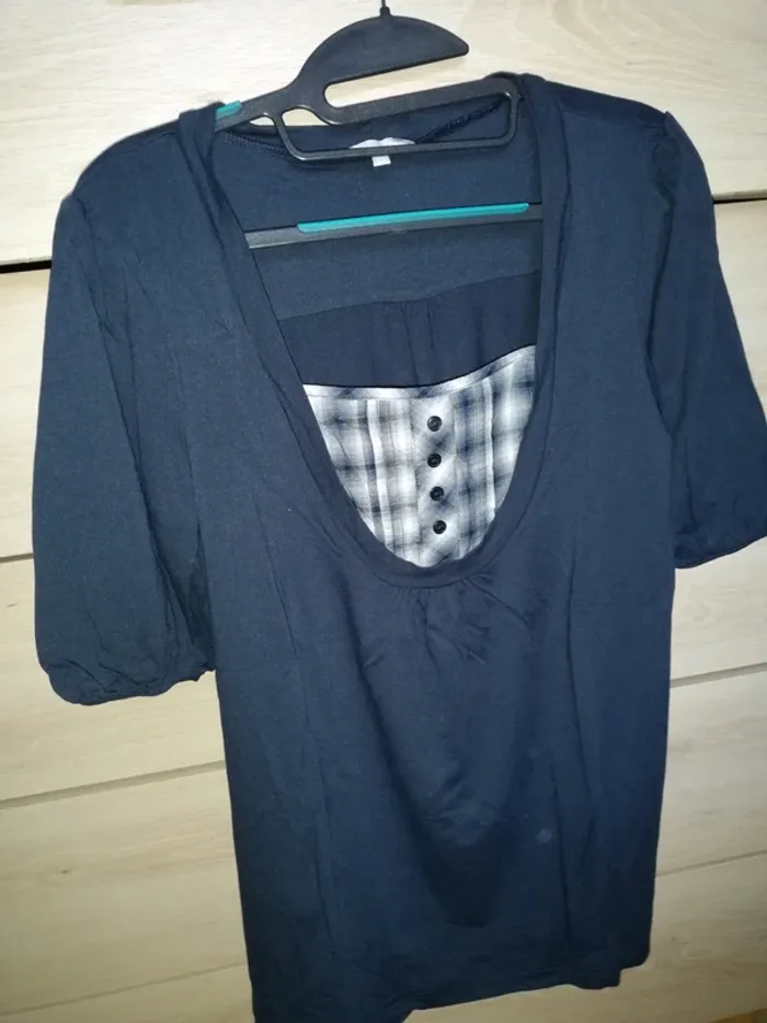 Blouse manches courtes bleue marine