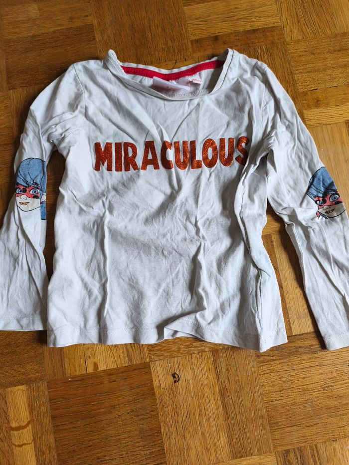 Lot de 3 tee-shirts 4 ans manches longues fille Miraculous col Okaïdi Kiabi fee - photo numéro 5