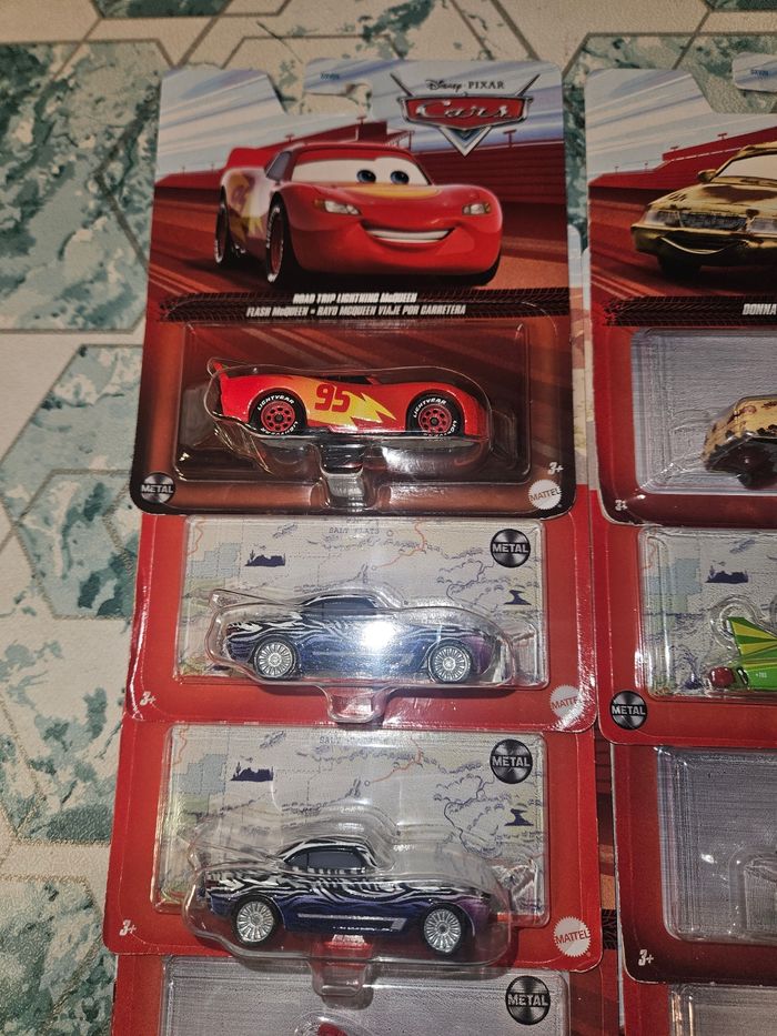 10 voitures cars Mattel neuves prix bas - photo numéro 2