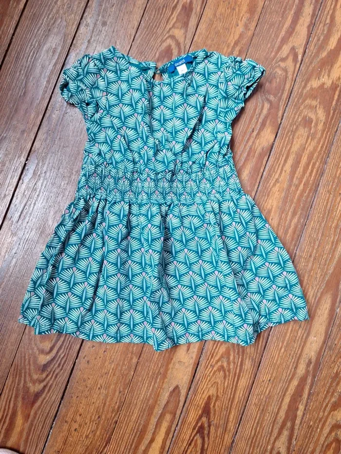 Robe okaibi