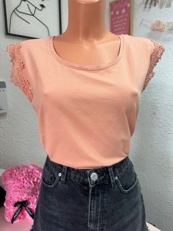 T-shirt manches dentelle Gemo taille S
