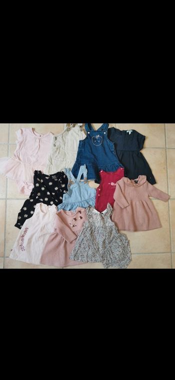 Gros lot de robes