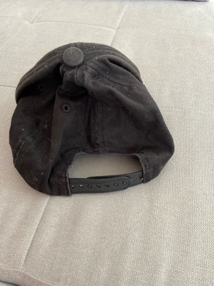 Casquette - photo numéro 2