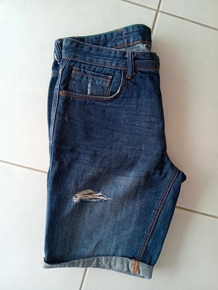 Kiabi- short en jean taille 38