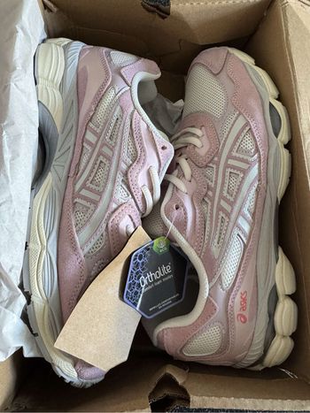 asics gel nyc rose