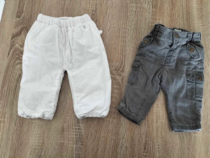 Lot de 2 pantalons 1 mois