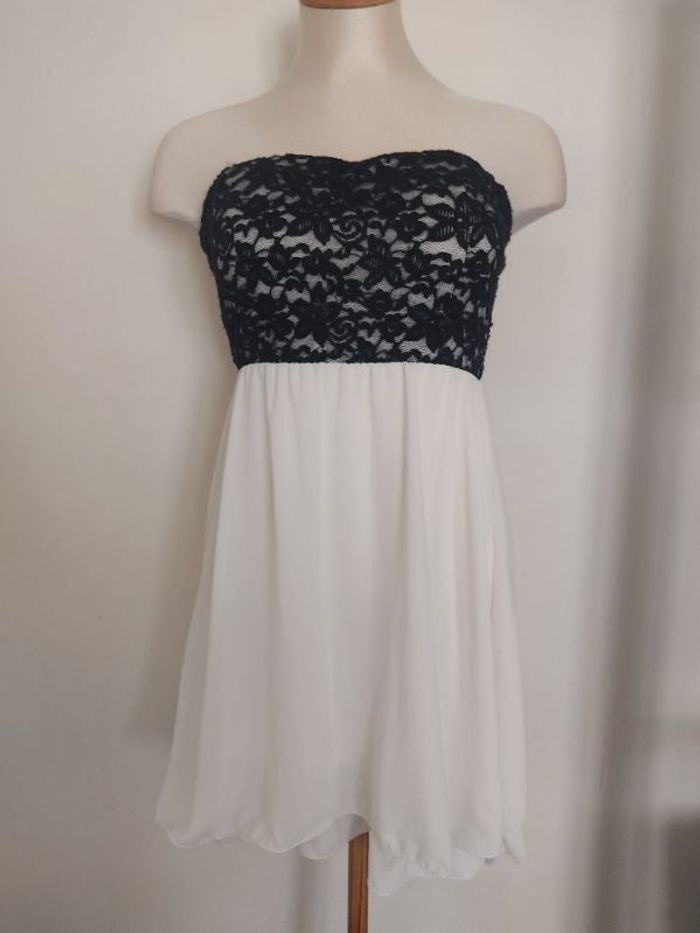 Robe courte