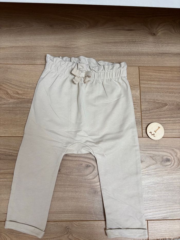 Pantalon beige style sarouel 12 mois - photo numéro 1