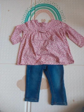 Ensemble blouse + jean 3 mois