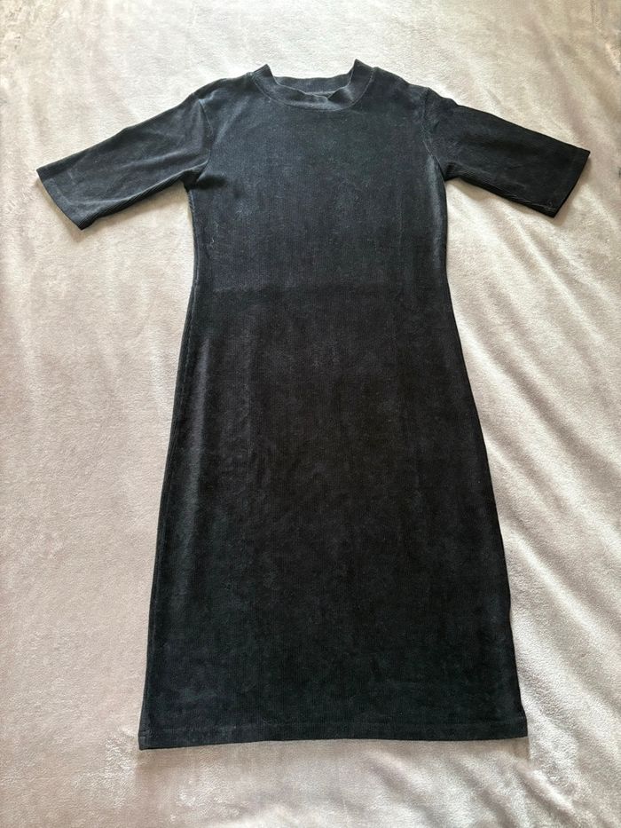 Robe noir femme Zeeman taille 38 en très bon état. - photo numéro 3
