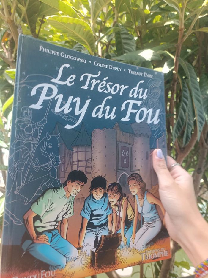 Livre le trésor du puy du fou. - photo numéro 2