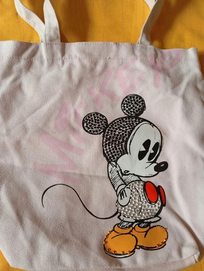 Sac rose Disney Mickey neuf - photo numéro 2