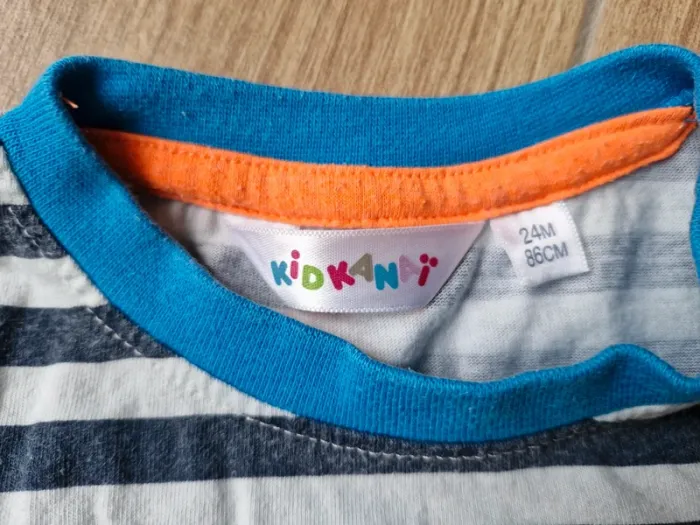 T-shirt 2 ans - photo numéro 2