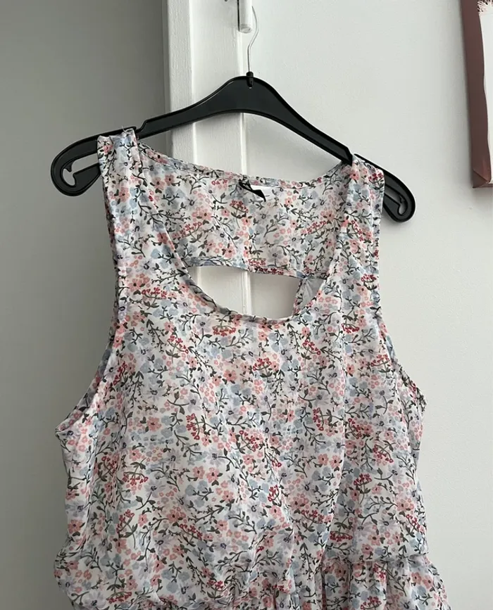 Robe d’été fleurie sans manches T40 H&M - photo numéro 2
