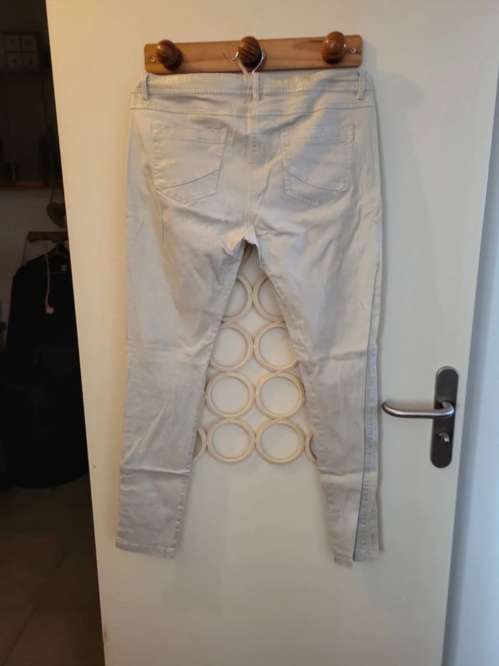 Pantalon crème brillant - photo numéro 6