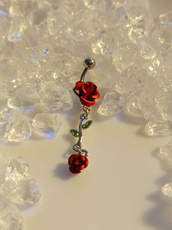 Piercing nombril double rose feuille strass verte pendant 