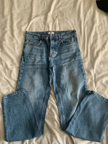 Jean straight