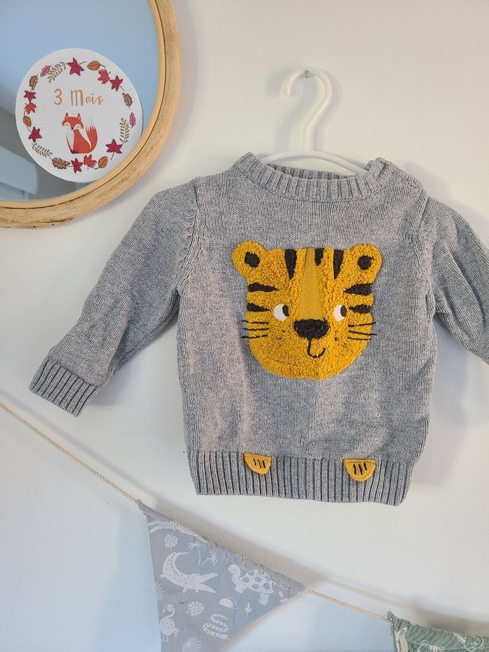 Lot pull taille 3 mois