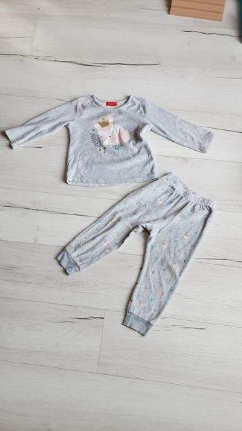 Vêtement fille pyjama en velours gris renard rose Tissaia 3 ans