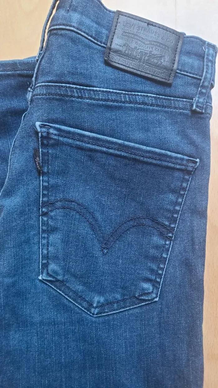 Jeans Levi's Mile High Rise Super Skinny W25 L32 - photo numéro 4