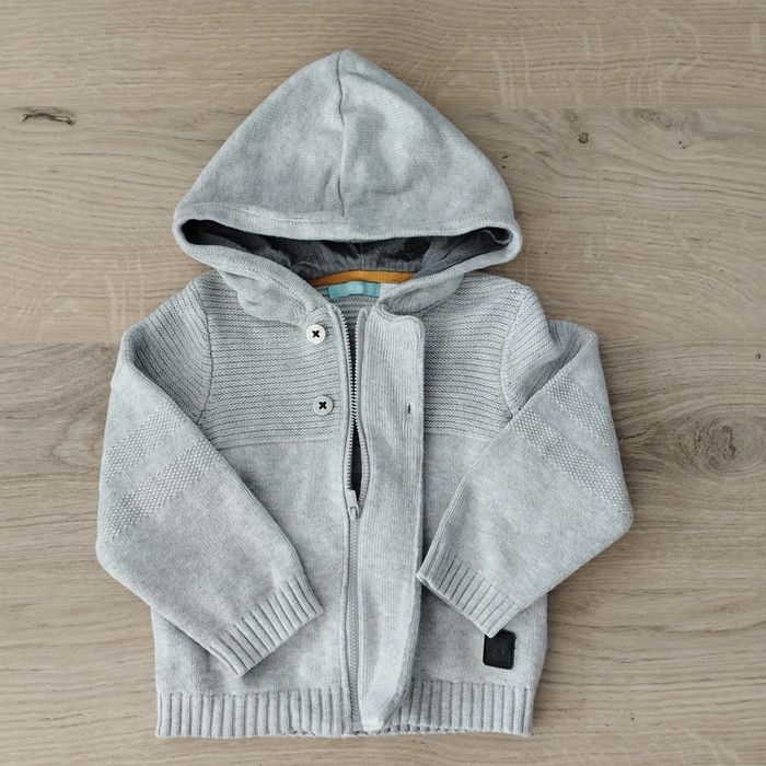 Lot 2 gilets 2 ans - photo numéro 4