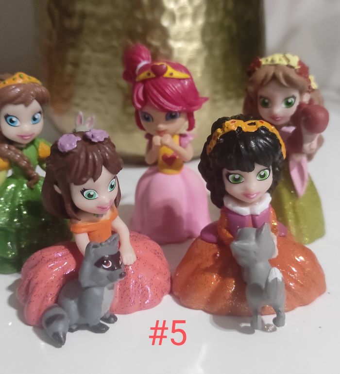 Lot de 5 PRINCESSES magiki au choix bien lire l'annonce - photo numéro 5