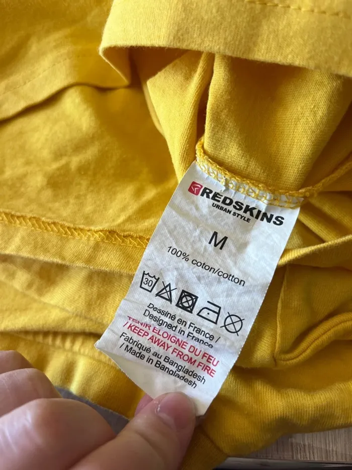 Tee-shirt Redskins Taille M - Style Vintage Sport 🟡🔵 - photo numéro 3