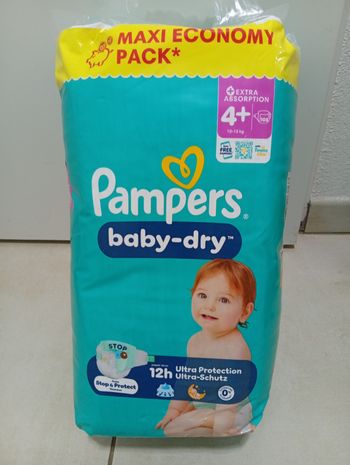  Pampers couches taille 4 +