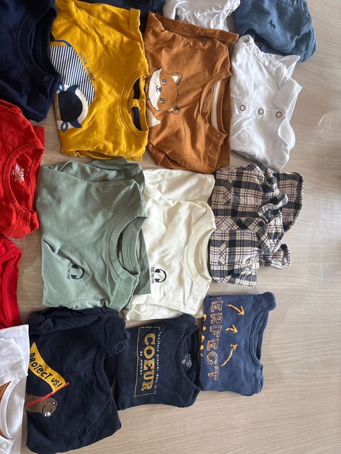 Lot de 22 tshirts, chemises 9 mois - photo numéro 5