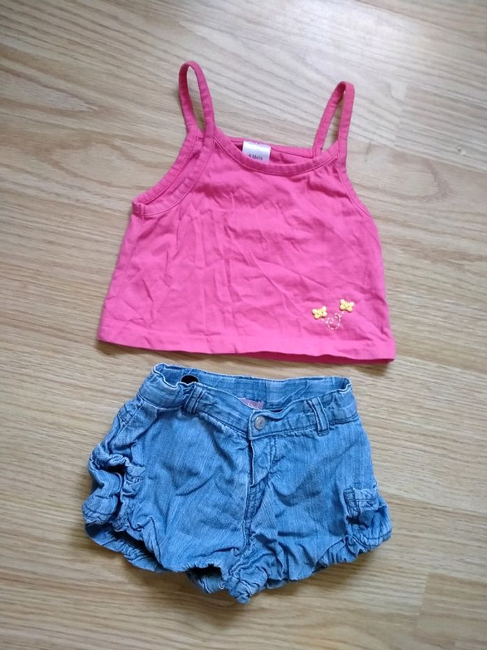 Ensemble débardeur rose et short en jean. Bébé 6 mois