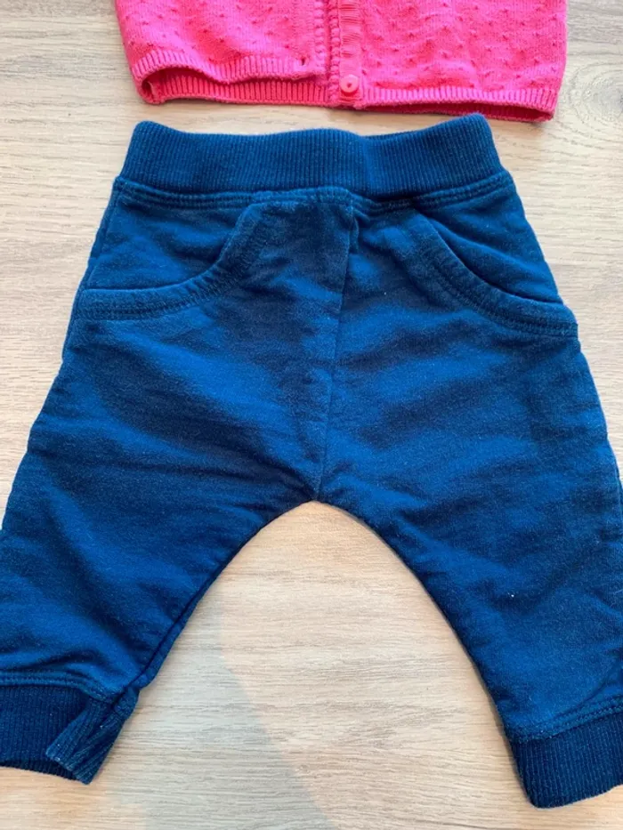 Ensemble kiabi taille 1 mois - photo numéro 4