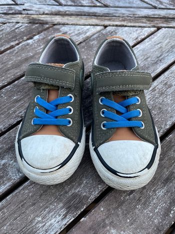 Tennis garçon pointure 23 