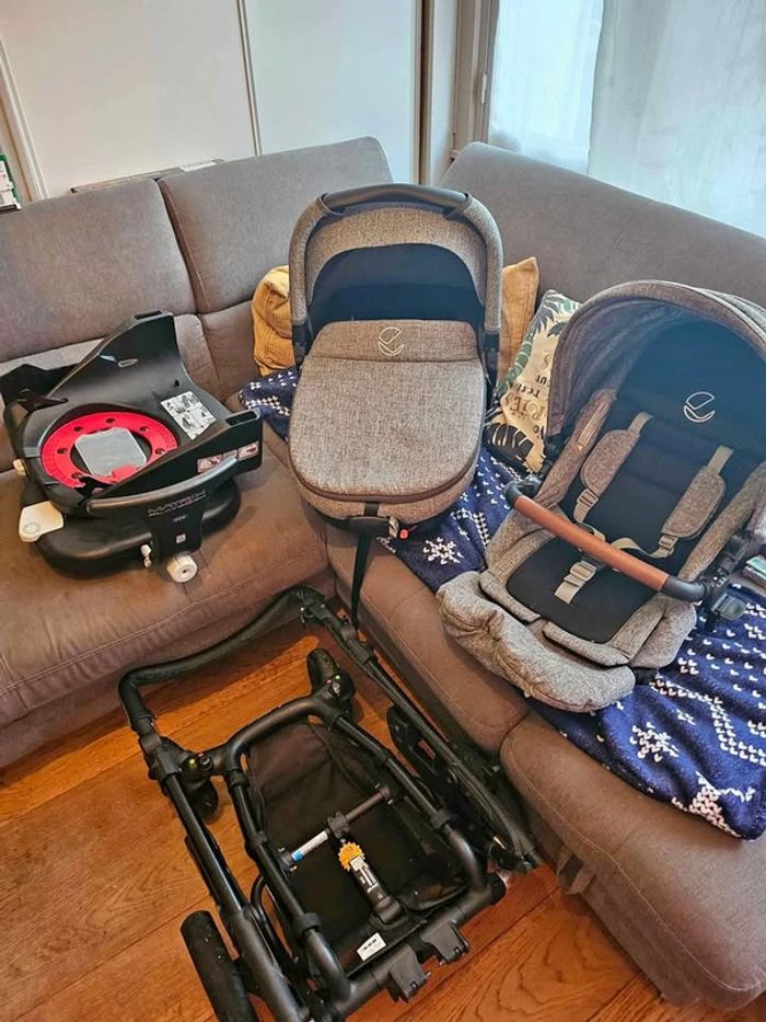 Poussette Jane Epic Matrix Light 2 + Nacelle Matrix Light 2 + Base Isofix Matrix - photo numéro 2