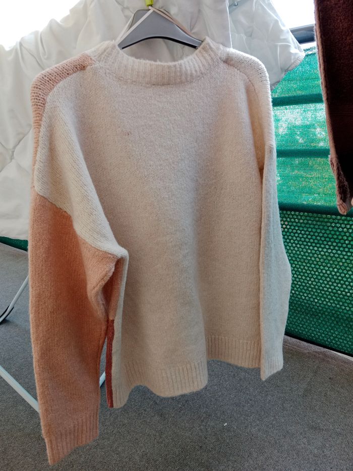 Pull neuf 42/44 - photo numéro 2