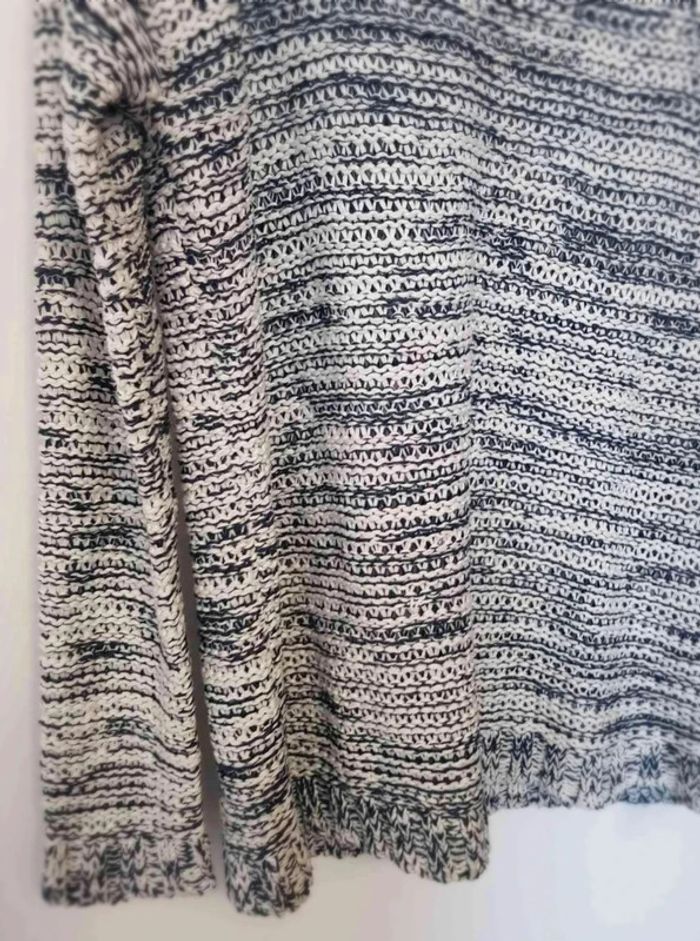 Pull en maille taille 42 - photo numéro 3