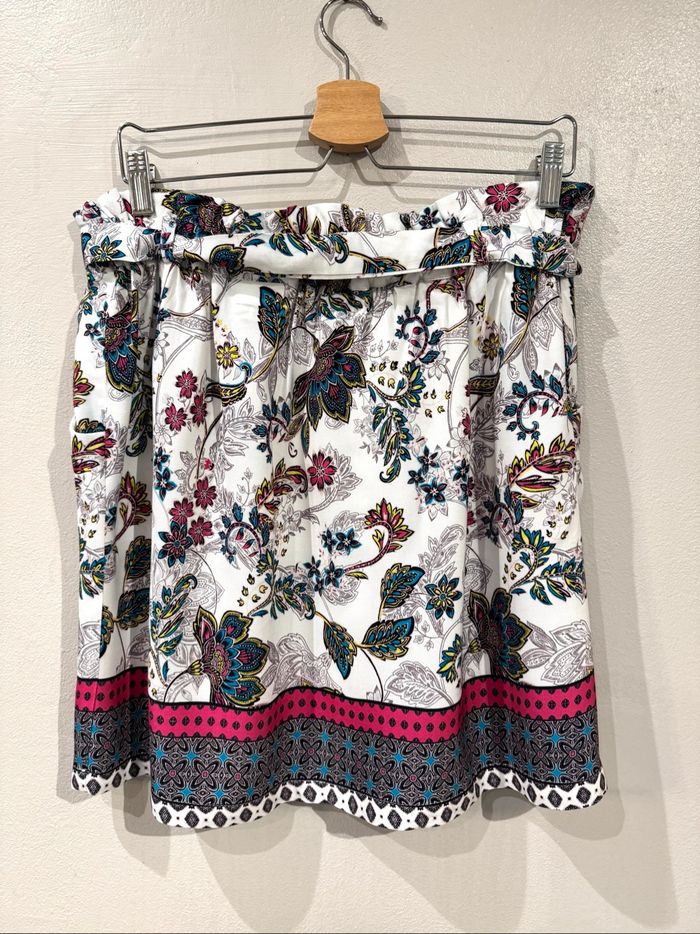 Jupe Camaïeu taille 44 - photo numéro 3