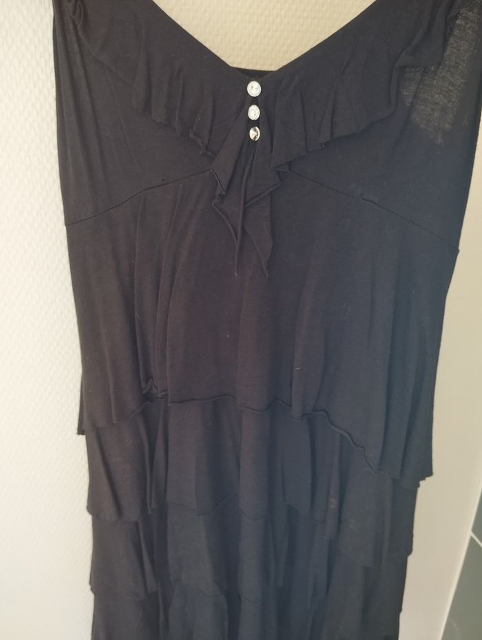 Robe noire - photo numéro 2