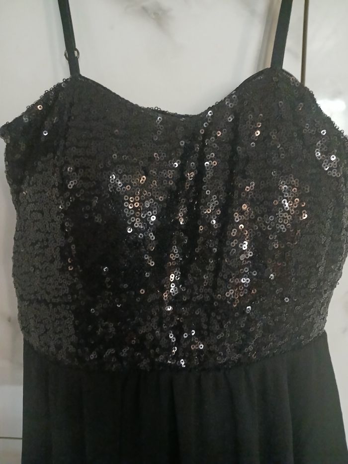 Robe noir - photo numéro 2
