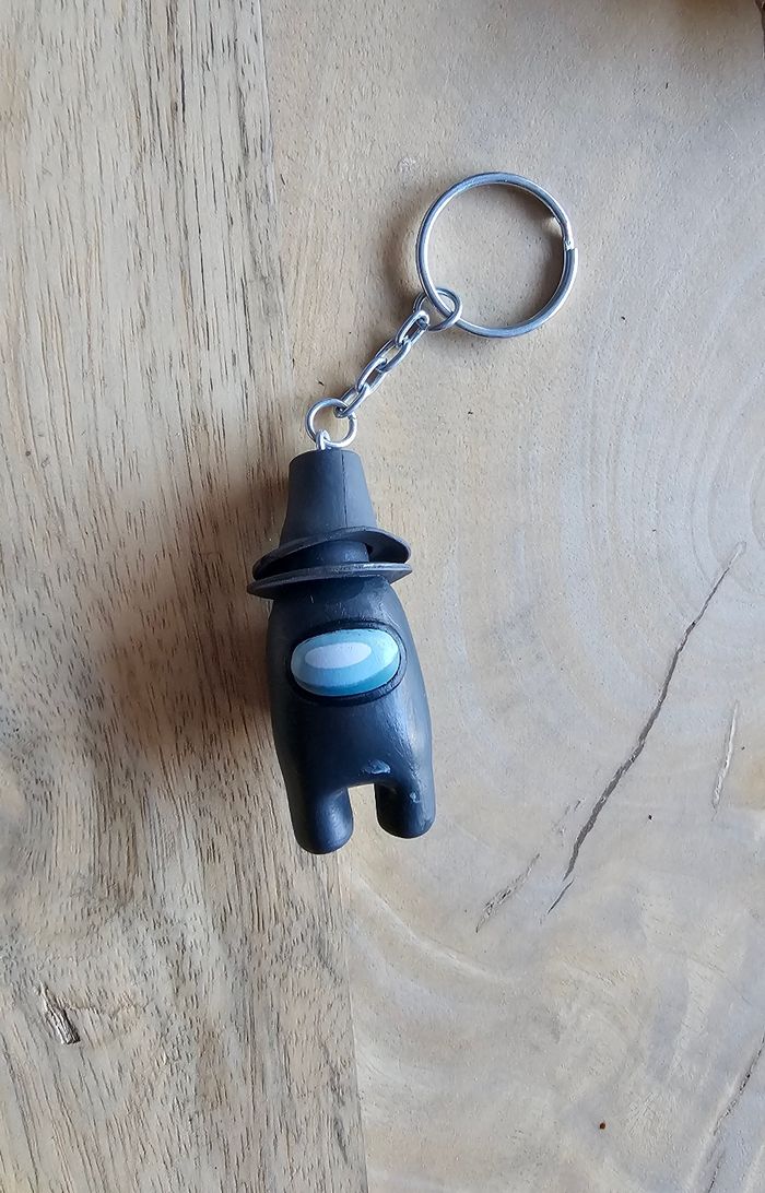 Porte-clés among us