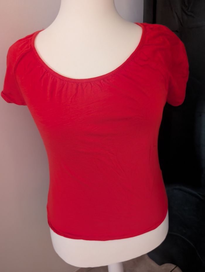 Tee shirt