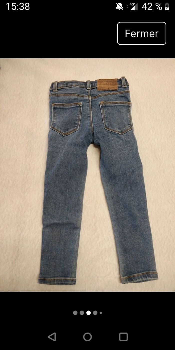 Lot vêtements filles 4 ans - photo numéro 3