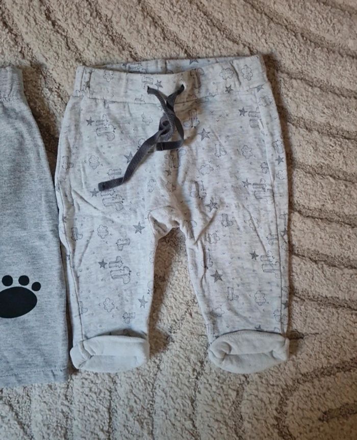 Lot 2 leggings bébé 6 mois - photo numéro 2