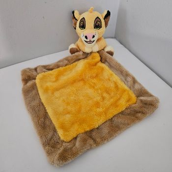 Doudou simba disney baby