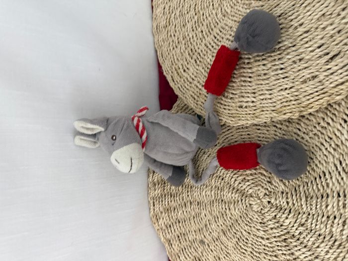 Doudou ane gris rouge aux longues pattes LES PETITES MARIE - photo numéro 2