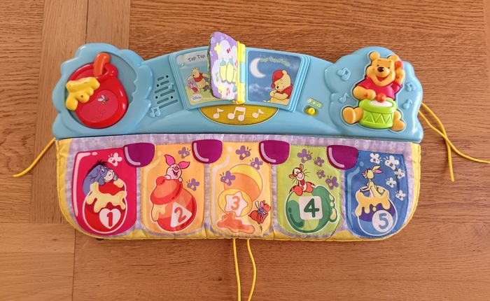Tapis d'éveil musical et mobile Winnie + piano offert avec !! - photo numéro 5
