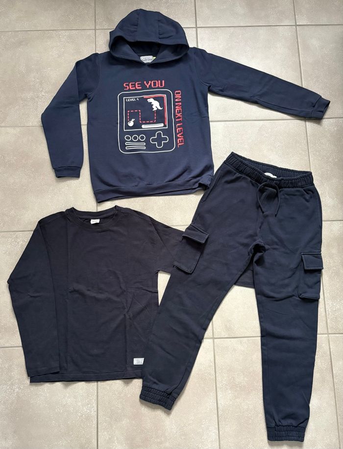 Lot de 15 vêtements taille 12 ans - photo numéro 3