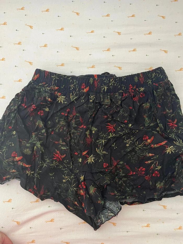 Short t 40 - photo numéro 3