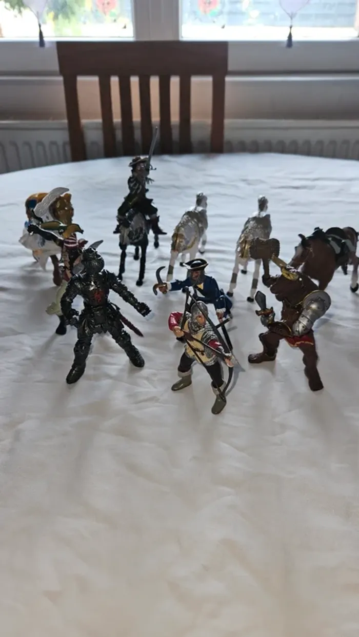 Lot chevaliers & chevaux Papo - figurines médiévales de collection
